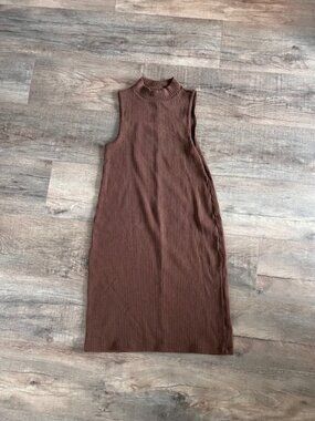 Old Navy Ribbed Mock Neck Dress Size Small Brown Sleeveless Midi